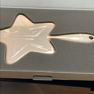 Iridescent light pink